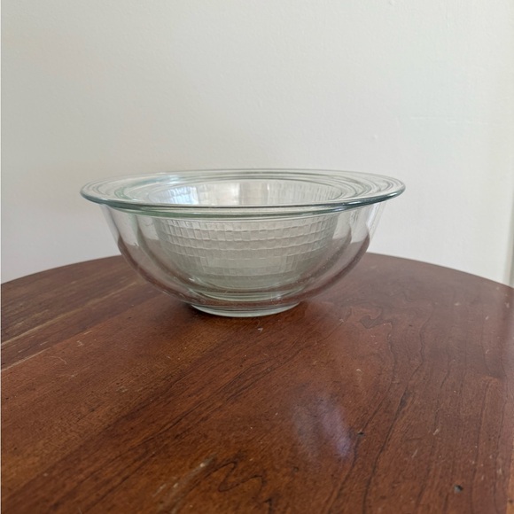 Pyrex Clear Glass Nesting Bowls Mixing Bowl Set of 3 - #325, #323, and #322 - Picture 1 of 13